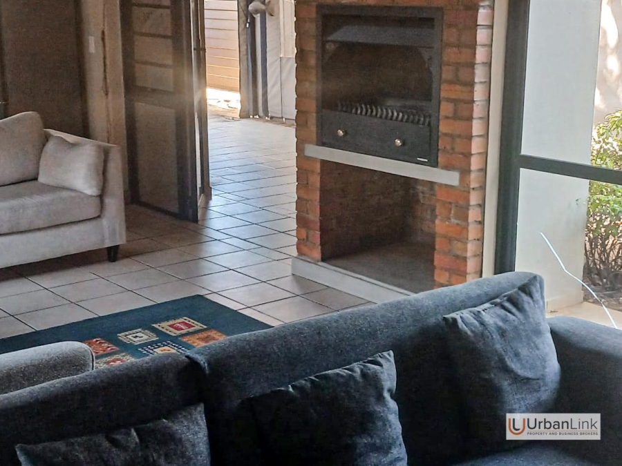 3 Bedroom Property for Sale in Safari Gardens North West